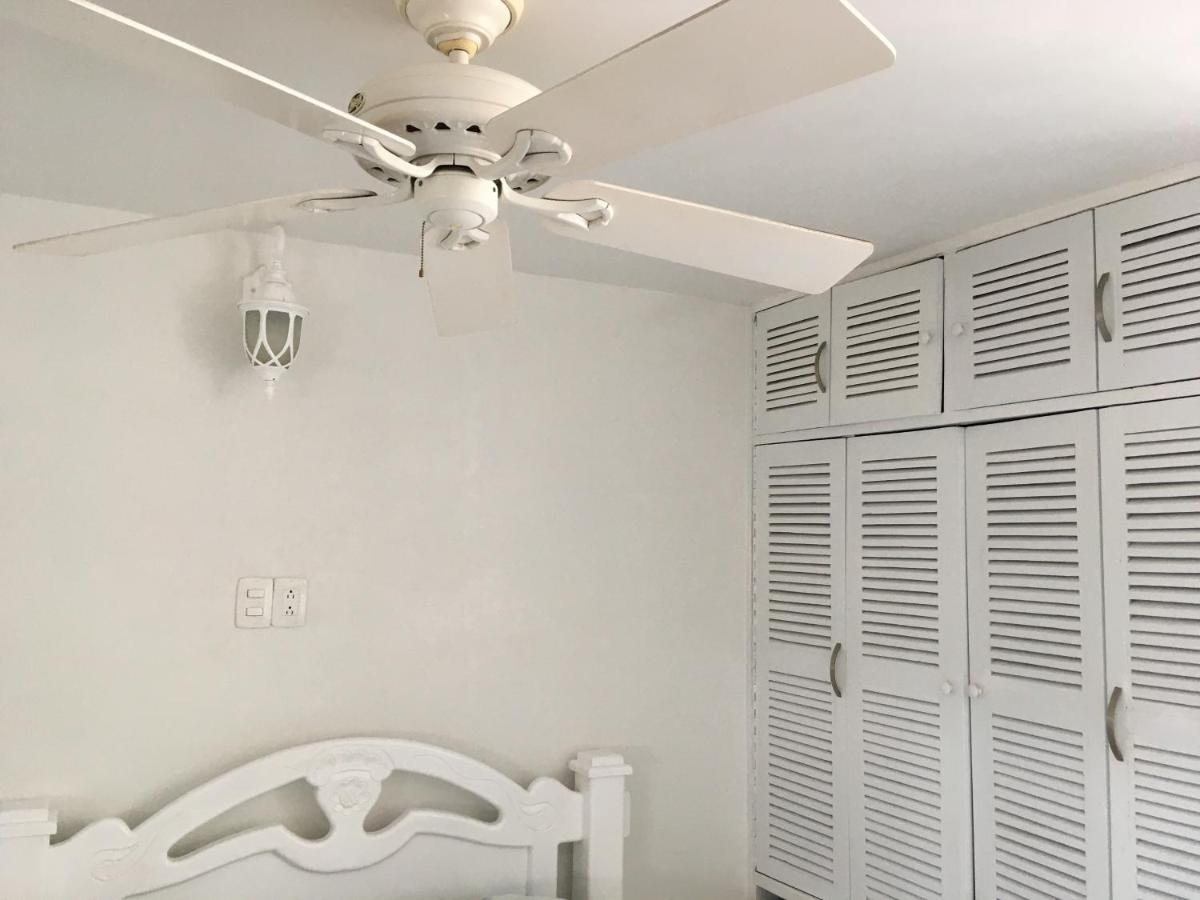 Playa Laguito Apartment Cartagena Luaran gambar