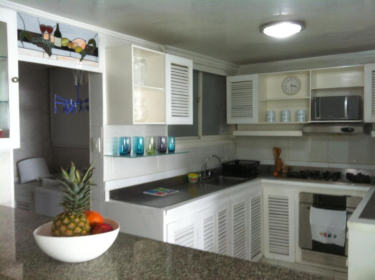 Playa Laguito Apartment Cartagena Luaran gambar